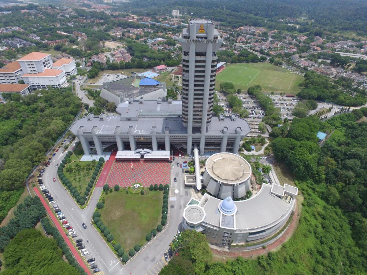 Best Hotel Shah Alam @ UITM, i-City&Hospital Bagian luar foto